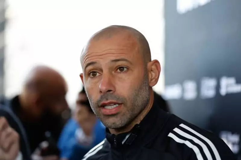 إشادة ماسكيرانو: مسؤولية اللاعبين في مواجهة فيلادلفيا تشكل ورطة للأهلي