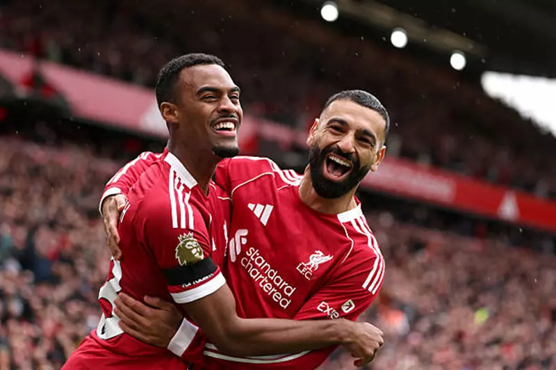 هل يدخل ليفربول النفق المظلم رغم صيفه التاريخي؟